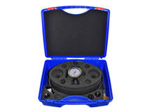 Prüf- und Füllgerät im Koffer