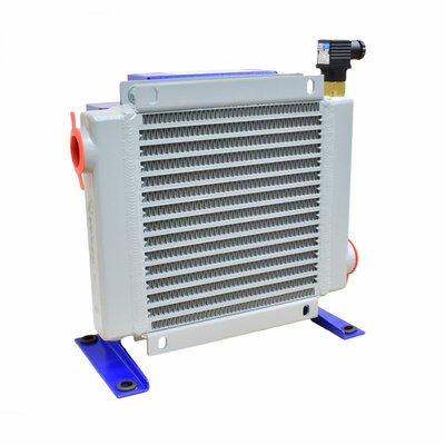 TZ-&Ouml;LK2015-024 &Ouml;l-Luft-K&uuml;hler Ansicht K&uuml;hlrippen