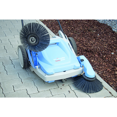 Kr&auml;nzle&reg; Colly 800 Kehrmaschine Anwendungsbeispiel