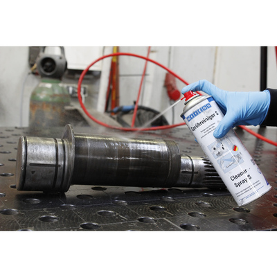 Spr&uuml;hreiniger Spray - WEICON - Anwendungsbeispiel